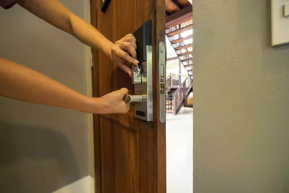 Indoor Lockout