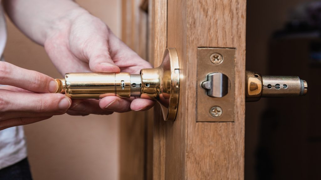 Lock Repair Service 1