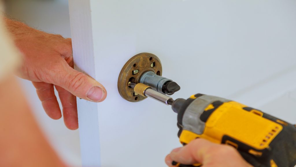 Lock Repair Service 2