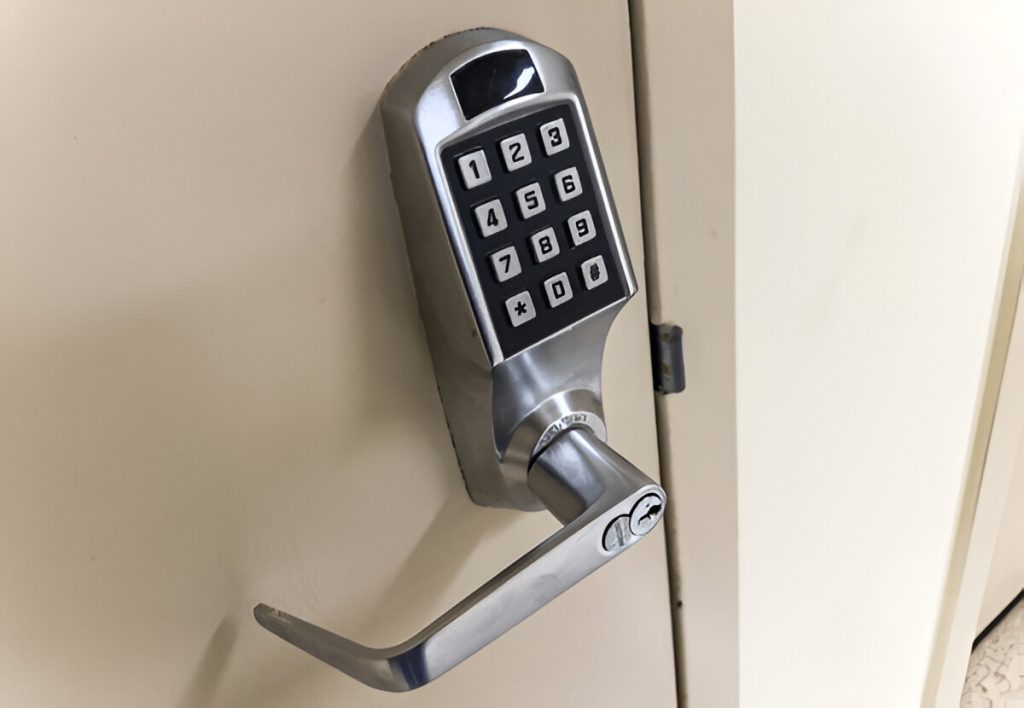 Commercial Locksmith Service
