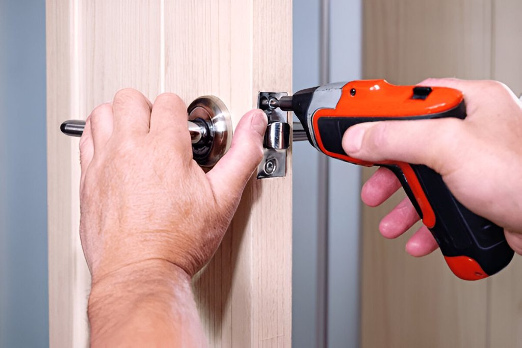 Commercial Locksmith Service
